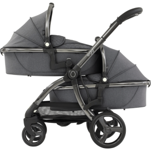 Showing both stroller and carrycot with seat liner