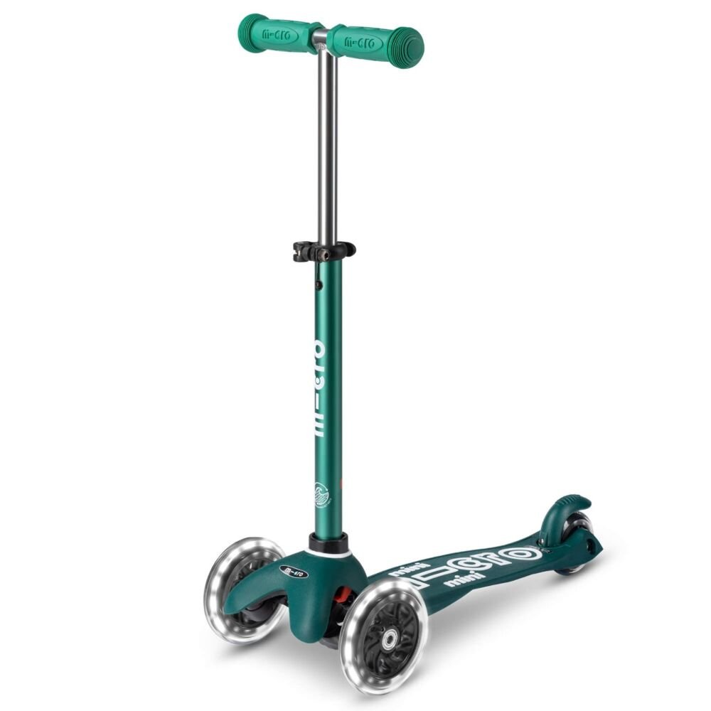 Micro Scooter Mini Scooter Deluxe LED Eco Green